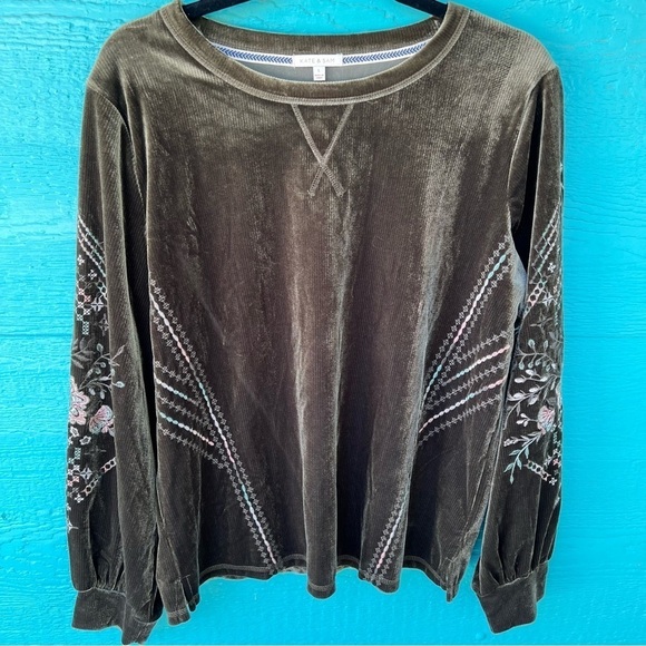 KATE & SAM VELVET DARK GREEN CORDUROY EMBROIDERED LS PULLOVER TOP SIZE LARGE - Picture 1 of 7